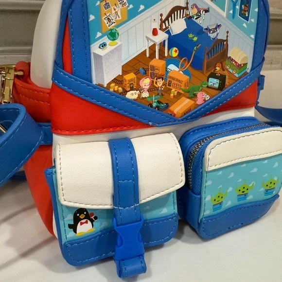Disney Our Universe Pixar Toy Story Crossbody Bag - Picture 2 of 16